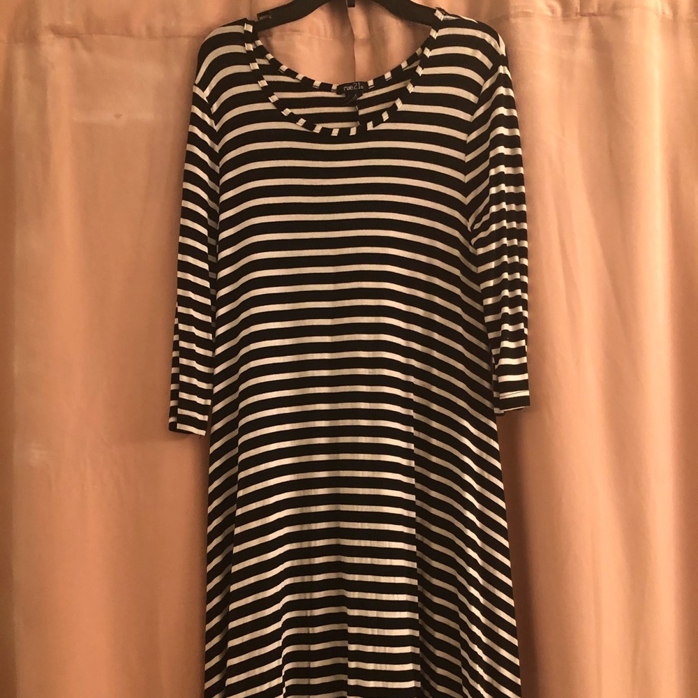Black and White Striped Stretchy Dress